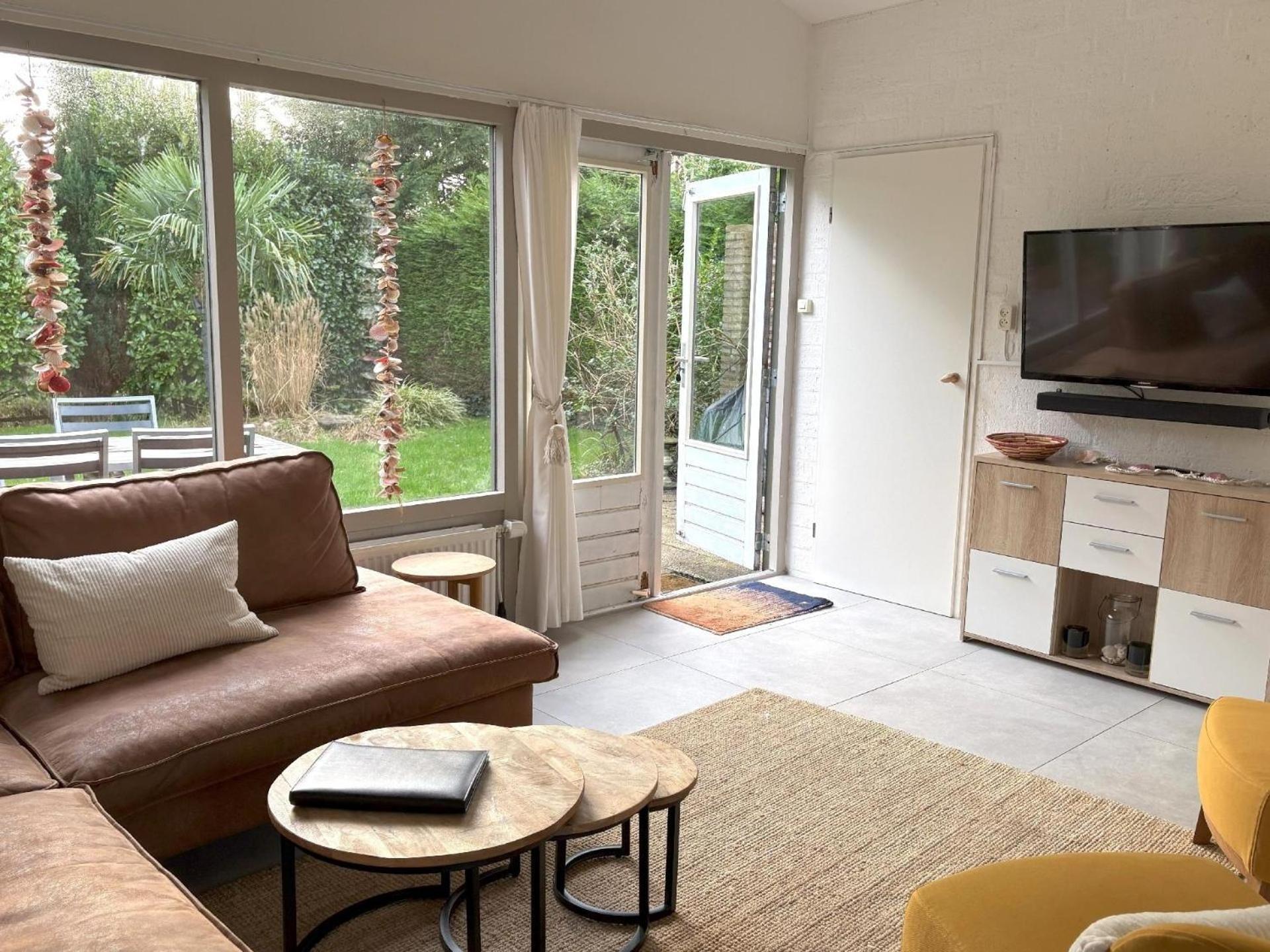Gemuetliches, Helles Ferienhaus Mit Privatem Garten In Gepflegtem Ferienpark Warmenhuizen Kültér fotó