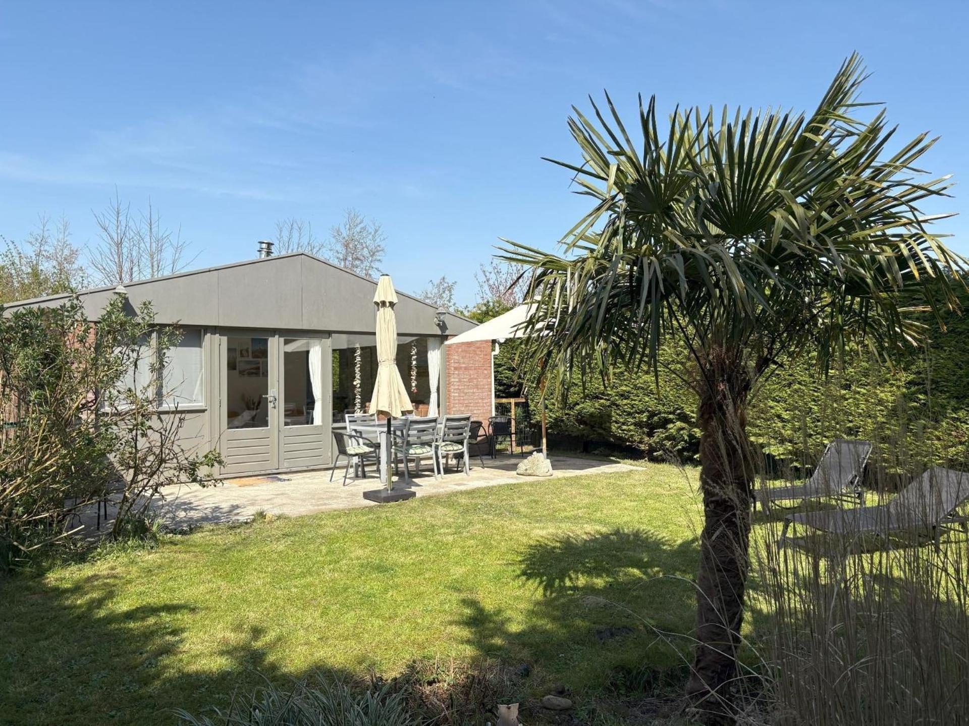 Gemuetliches, Helles Ferienhaus Mit Privatem Garten In Gepflegtem Ferienpark Warmenhuizen Kültér fotó